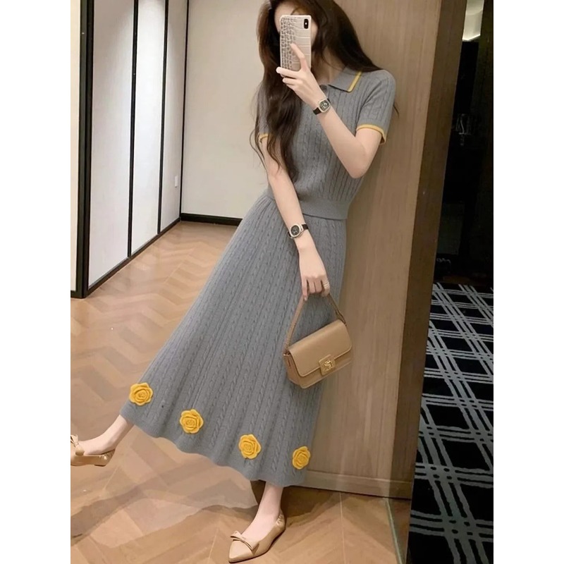 Setelan Rajut Bunga Wanita Dua - Midi Skirt Floral ulasan dan harga